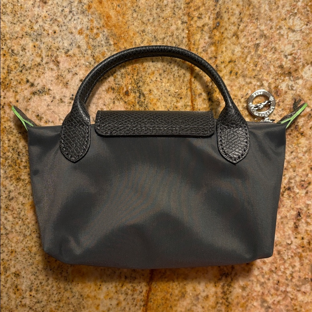 Longchamp Le Pilage Green Pouch with Strap and insert - Picture 4 of 16